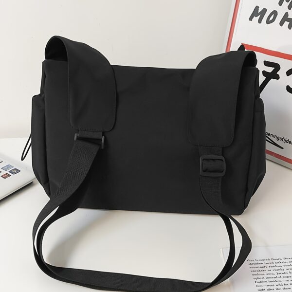 Large Capacity Drawstring Crossbody Bag with Zipper Closure - Image 4